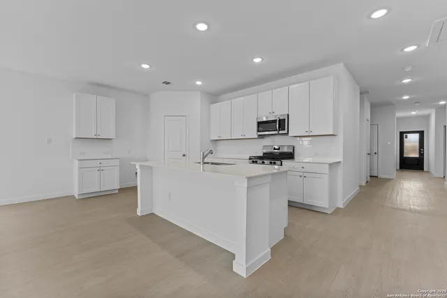 $299,900 | 14926 Taradeau, San Antonio, TX 78254