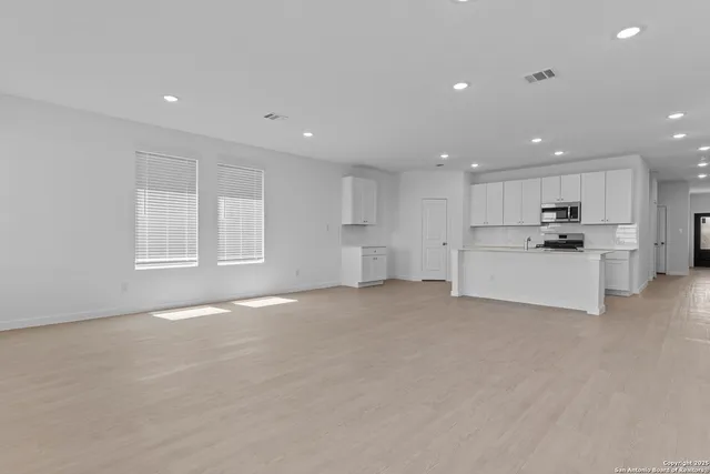 $299,900 | 14926 Taradeau, San Antonio, TX 78254