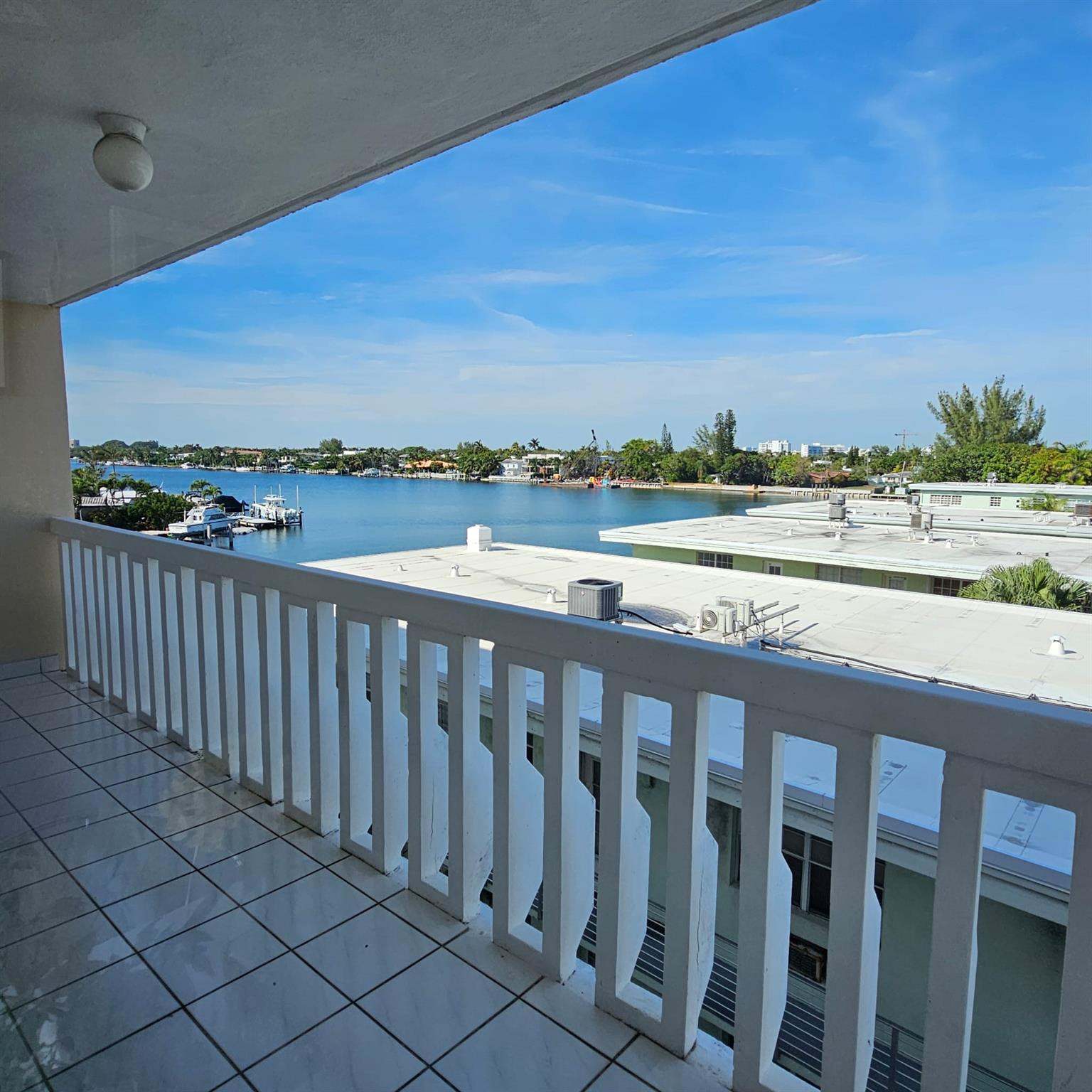 8530 Byron Avenue, Unit 406 Miami Beach, FL 33141 - Photo 3 of 35 a view of city and ocean
