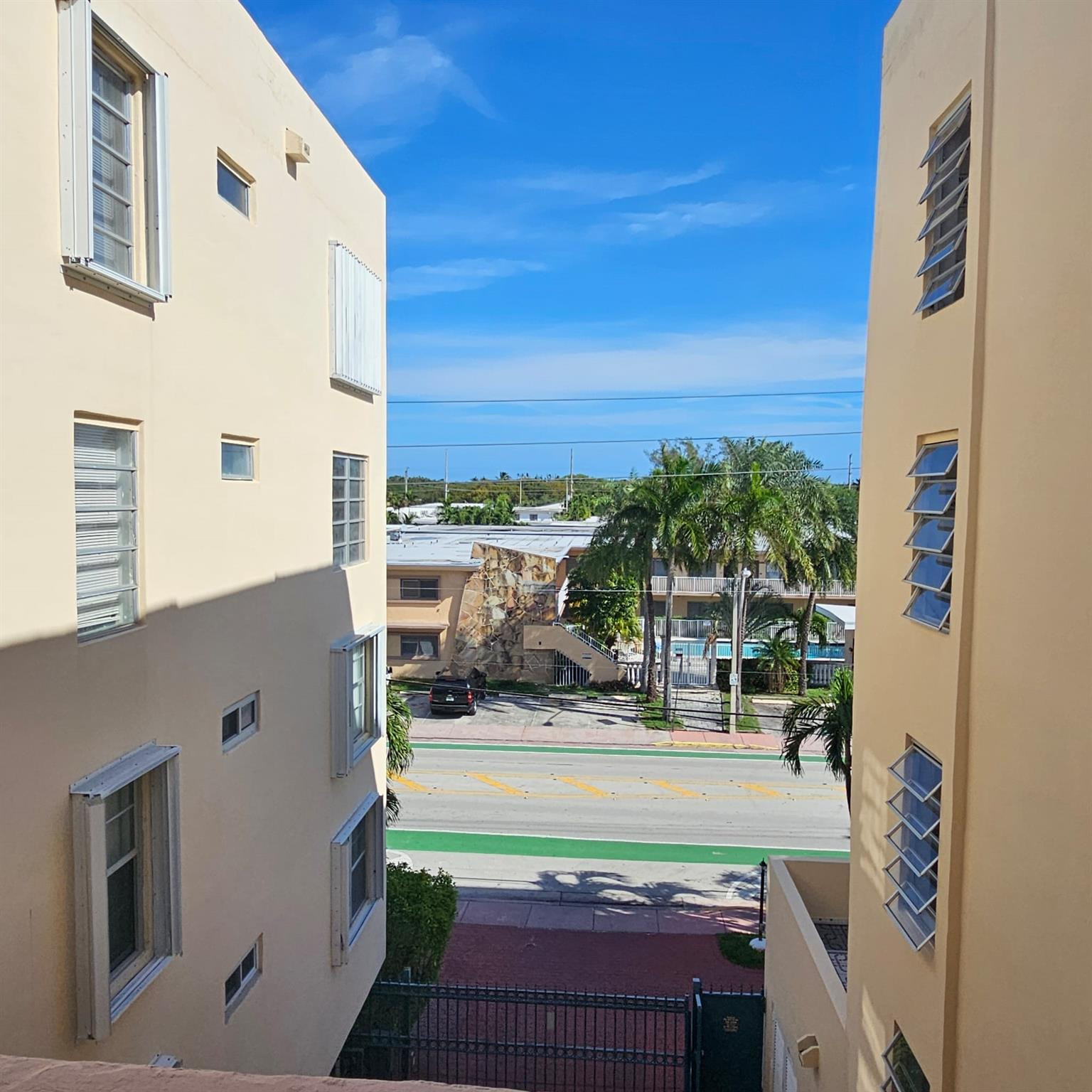 8530 Byron Avenue, Unit 406 Miami Beach, FL 33141 - Photo 35 of 35