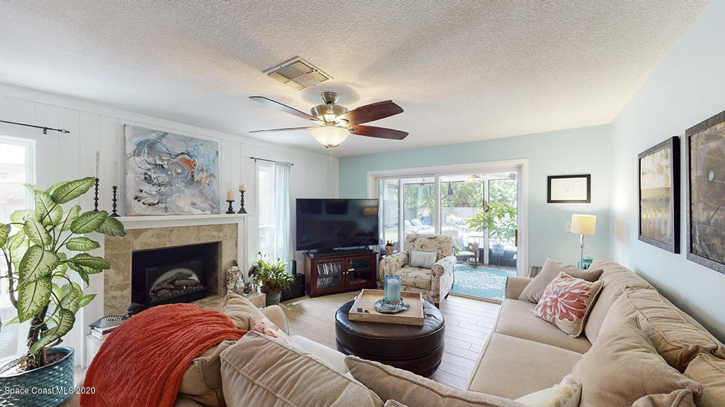 203 Sand Dollar Road Indialantic, FL 32903 - Photo 9 of 29 Family Room