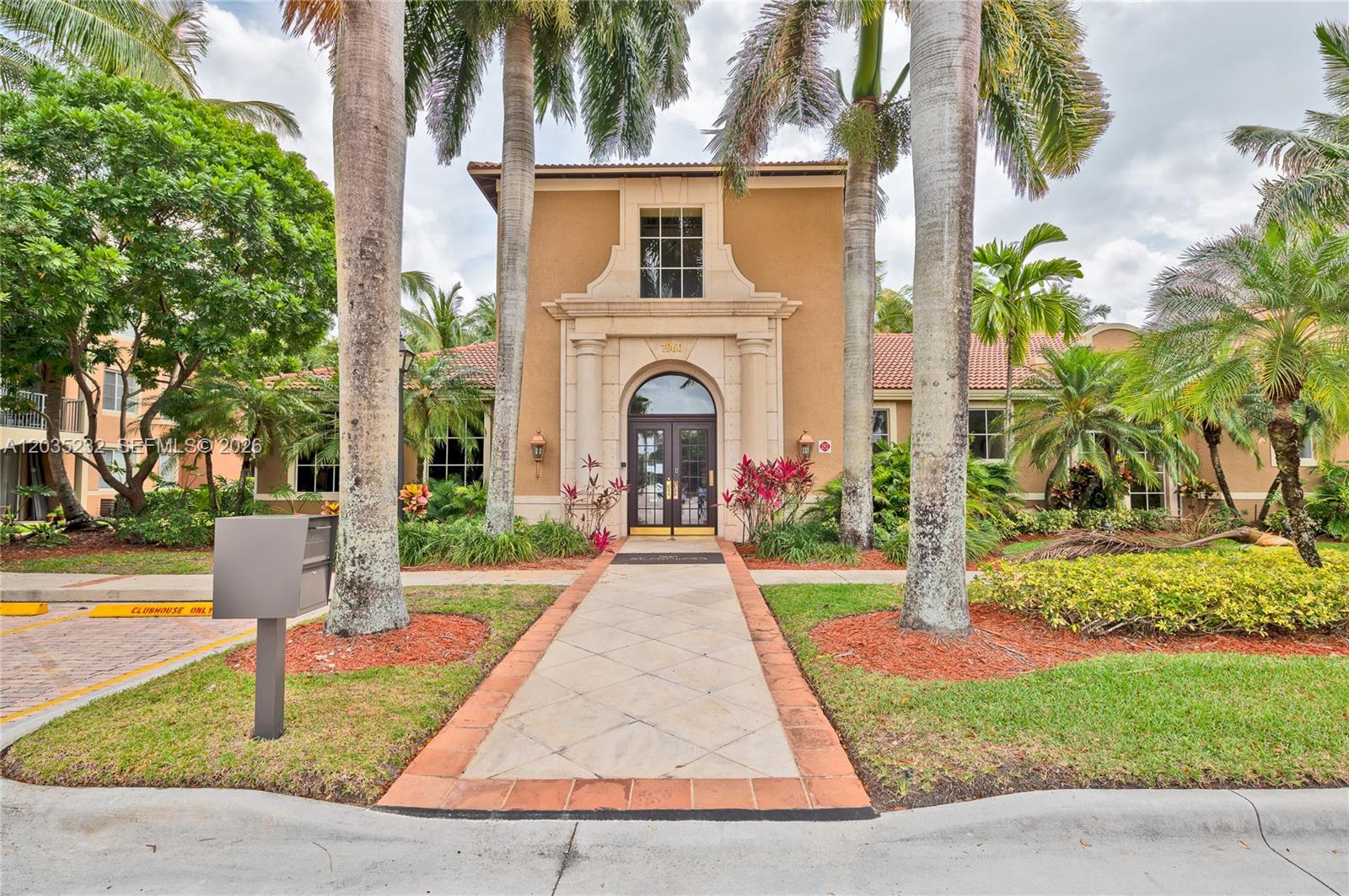 8000 North Nob Hill Road, Unit 106 Tamarac, FL 33321 - Photo 3 of 30