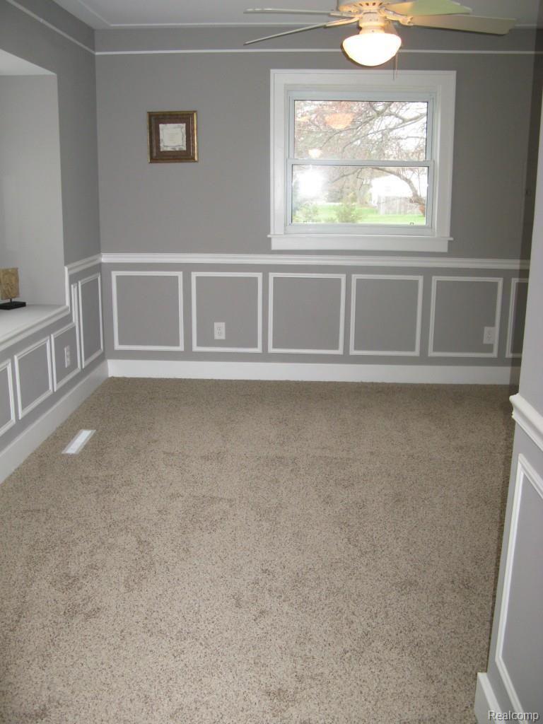 7036 Randee Street Flushing, MI 48433 - Photo 13 of 36 2011-06-19 20.05