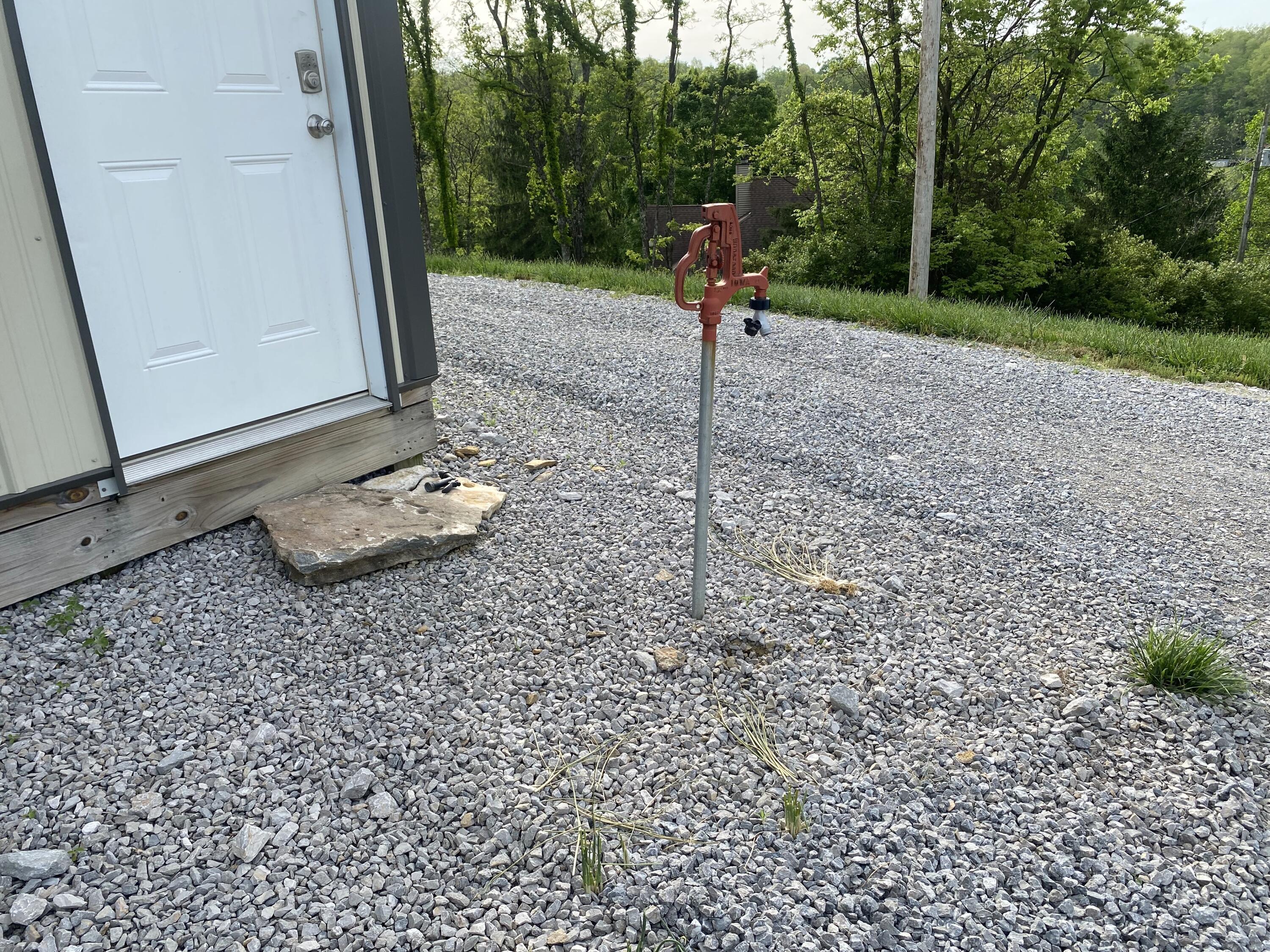 5055 Muddy Ford Road Georgetown, KY 40324 - Photo 37 of 47 Workshop water