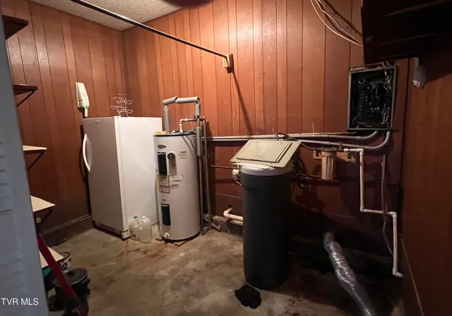 $230,000 | 274 Idlewild Drive, White Pine, TN 37890