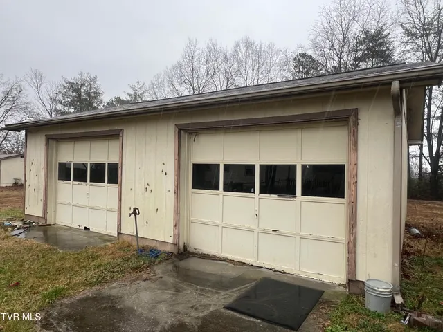 $230,000 | 274 Idlewild Drive, White Pine, TN 37890