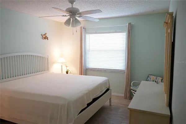 $129,500 | 1901 Canterbury Lane, Unit 4, Sun City Center, FL 33573