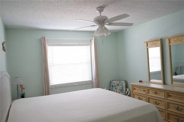 $129,500 | 1901 Canterbury Lane, Unit 4, Sun City Center, FL 33573