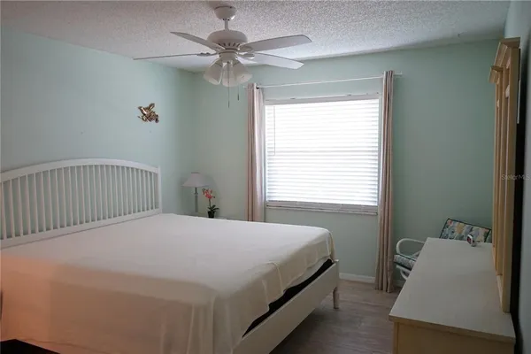 $129,500 | 1901 Canterbury Lane, Unit 4, Sun City Center, FL 33573