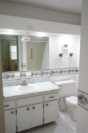 $129,500 | 1901 Canterbury Lane, Unit 4, Sun City Center, FL 33573