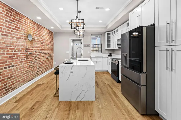 $299,999 | 2785 The Alameda, Baltimore, MD 21218