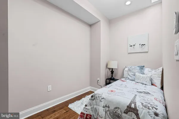 $299,999 | 2785 The Alameda, Baltimore, MD 21218