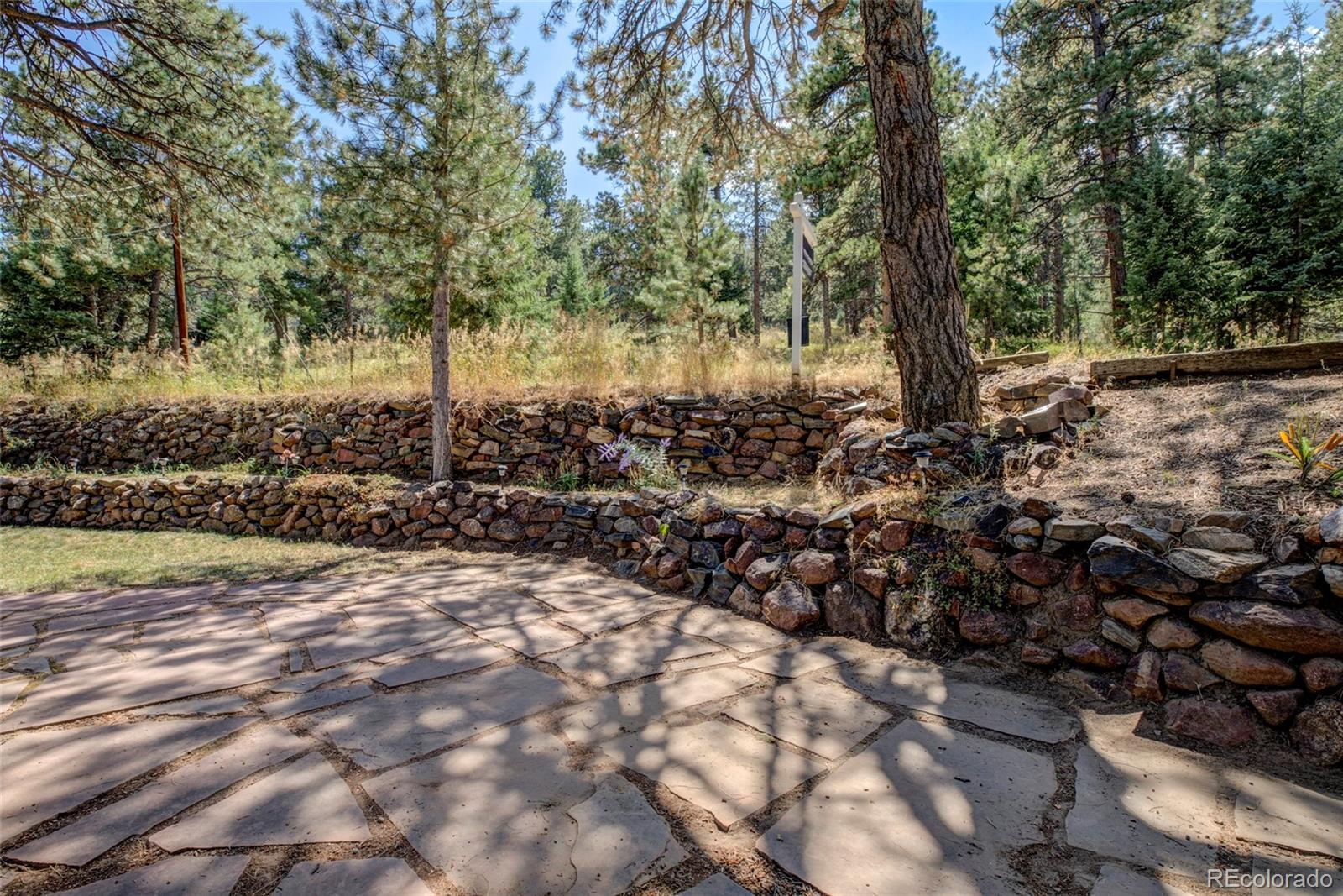 334 Spruce Road Golden, CO 80401 - Photo 13 of 35