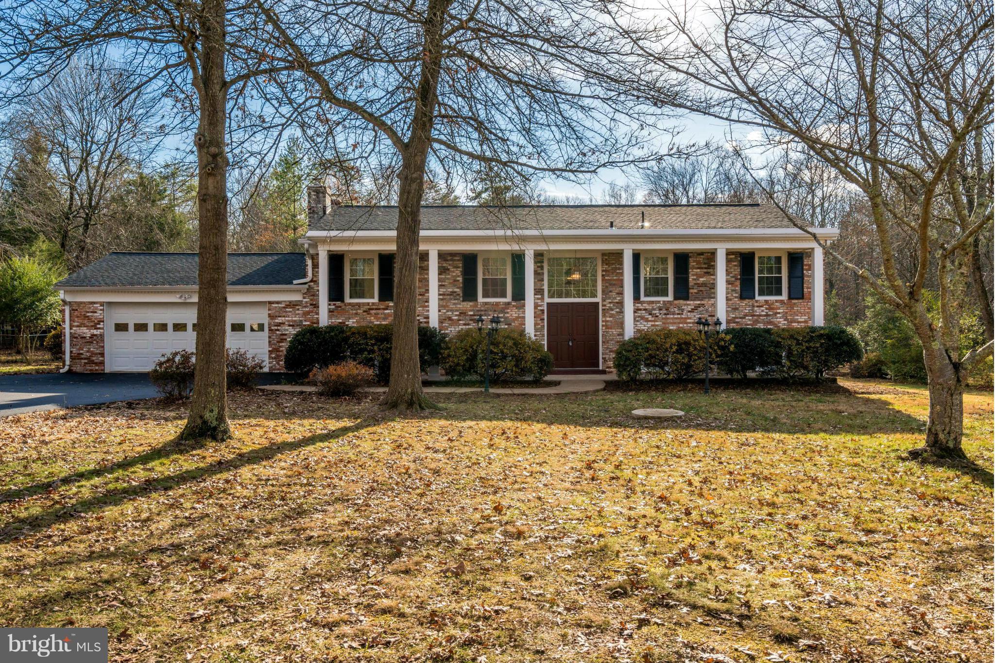 3827 Dumfries Road Catlett, VA 20119 - Photo 2 of 26 Exterior (Front)