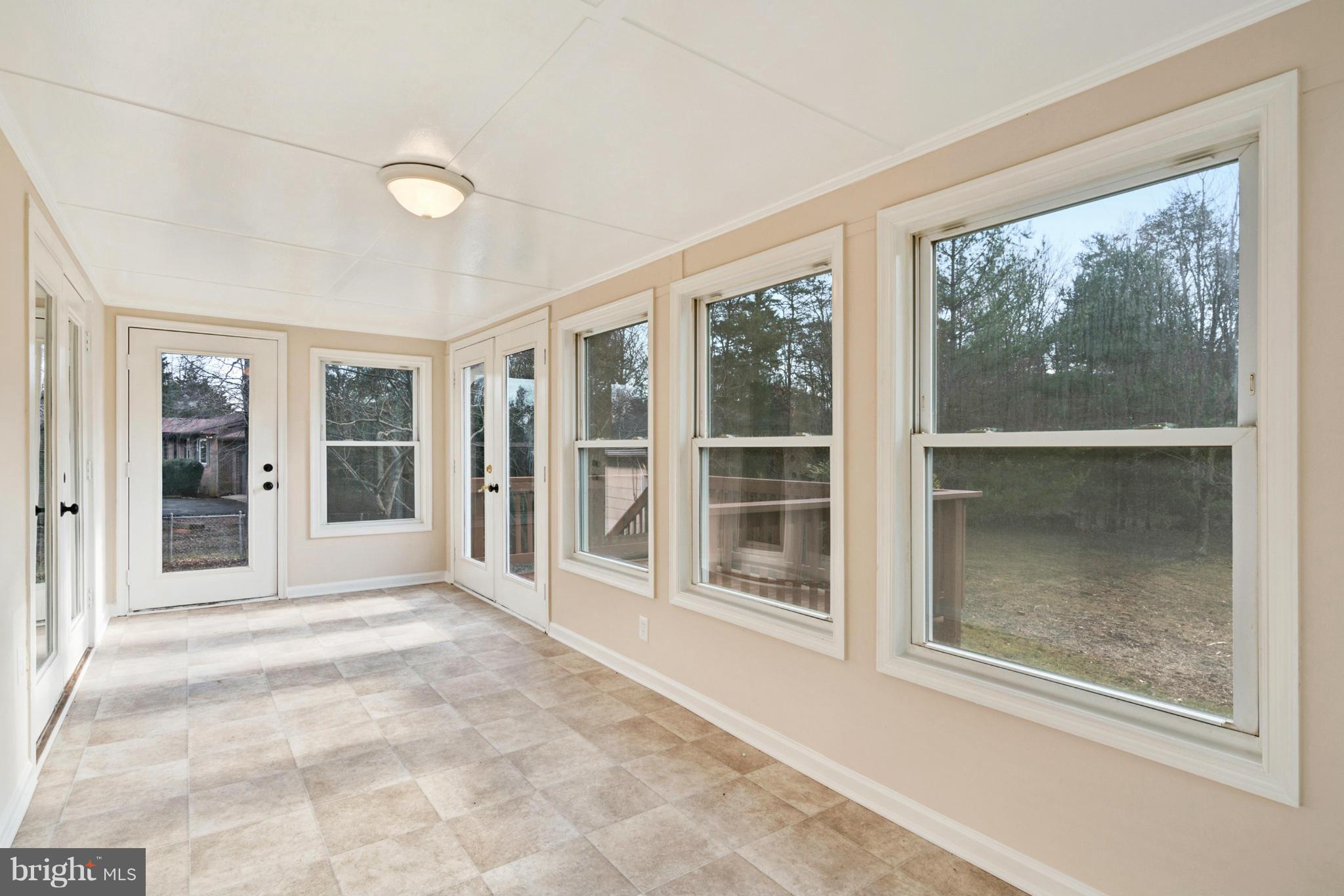 3827 Dumfries Road Catlett, VA 20119 - Photo 11 of 26 Sunroom off Kitchen