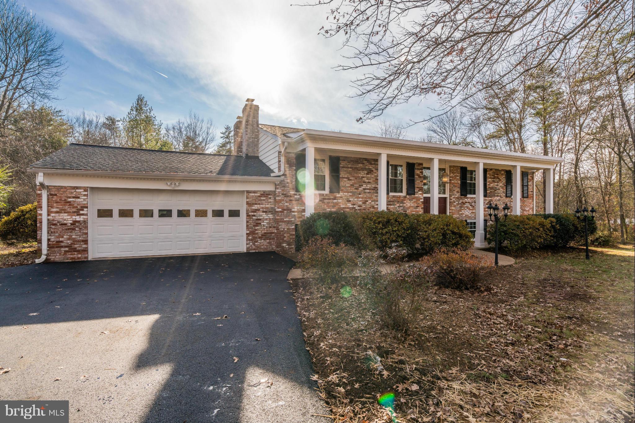 3827 Dumfries Road Catlett, VA 20119 - Photo 3 of 26 Exterior (Front)