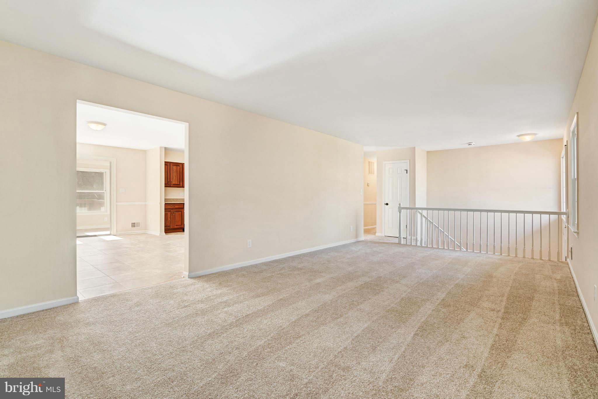 3827 Dumfries Road Catlett, VA 20119 - Photo 5 of 26 Living Room