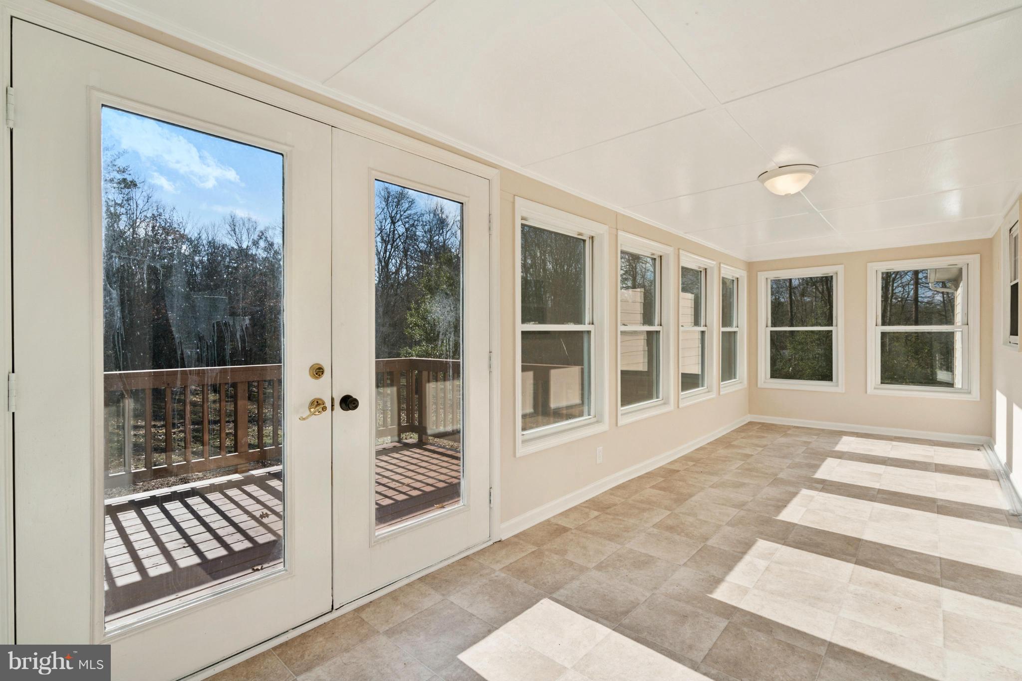 3827 Dumfries Road Catlett, VA 20119 - Photo 10 of 26 Sunroom off Kitchen