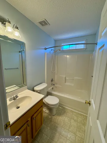 $1,660 | 505 Dorothy Court, Warner Robins, GA 31088