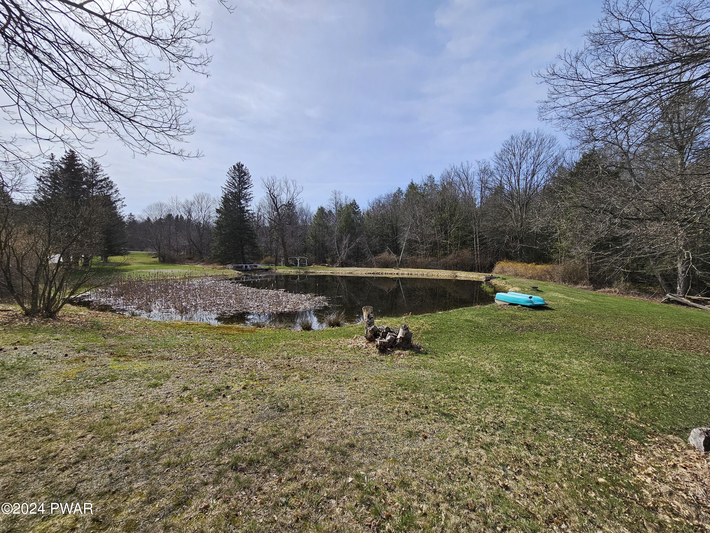 305 East Sterling Road Newfoundland, PA 18445 - Photo 16 of 40
