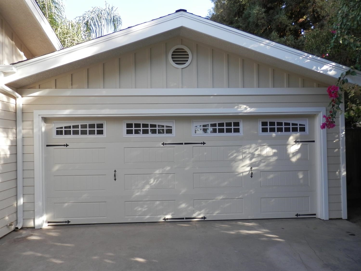 1194 West Eymann Avenue Reedley, CA 93654 - Photo 3 of 10 Gallery Image 3