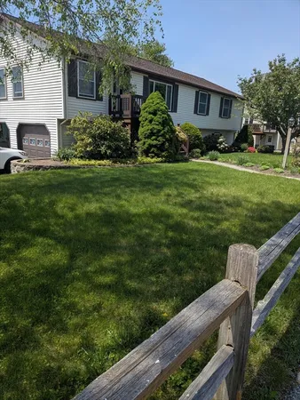$569,900 | 4 Eastern Avenue, Webster, MA 01570
