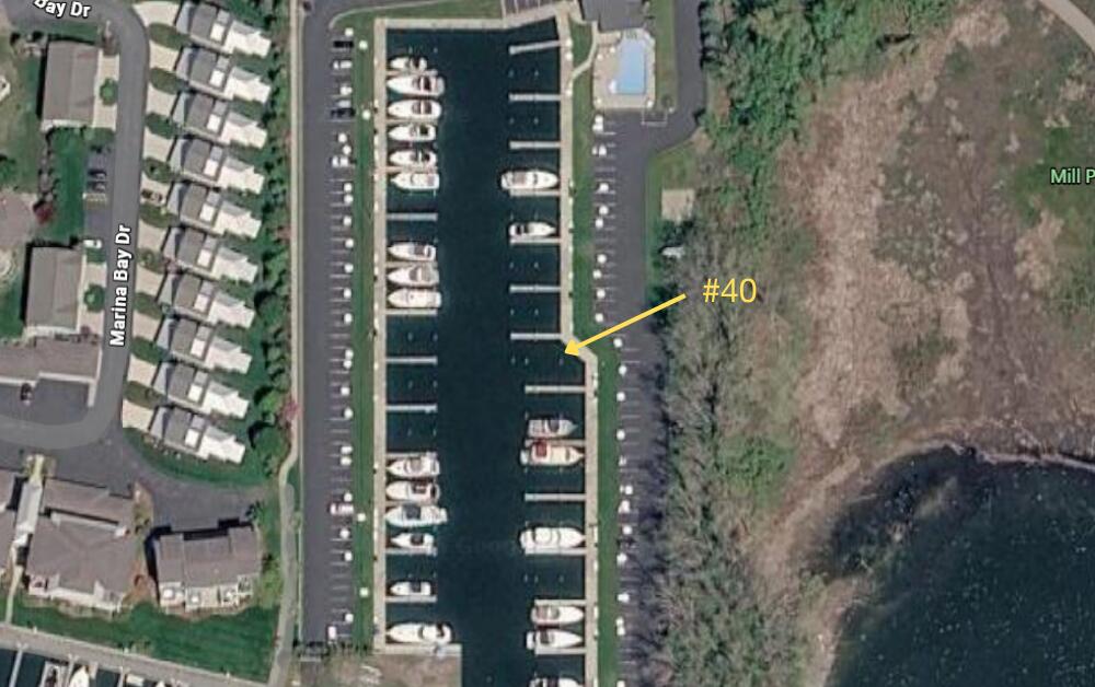 910 West Savidge Street, Unit 40 Spring Lake, MI 49456 - Photo 2 of 6 Village Cove #40