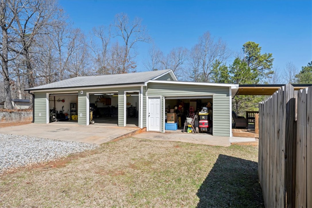 116 Steve Nix Road Seneca, SC 29678 - Photo 36 of 50 3 bay shop