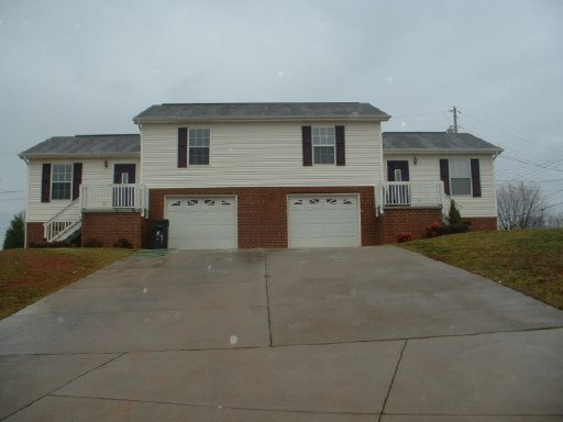 345-47 Lakeshore Road Talbott, TN 37877 - Photo 1 of 1 Primary Photo