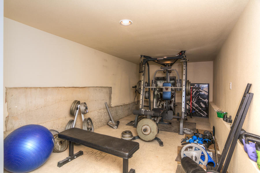 2159 Southwest 36th Court Redmond, OR 97756 - Photo 40 of 44 Secret storage/workout area.
