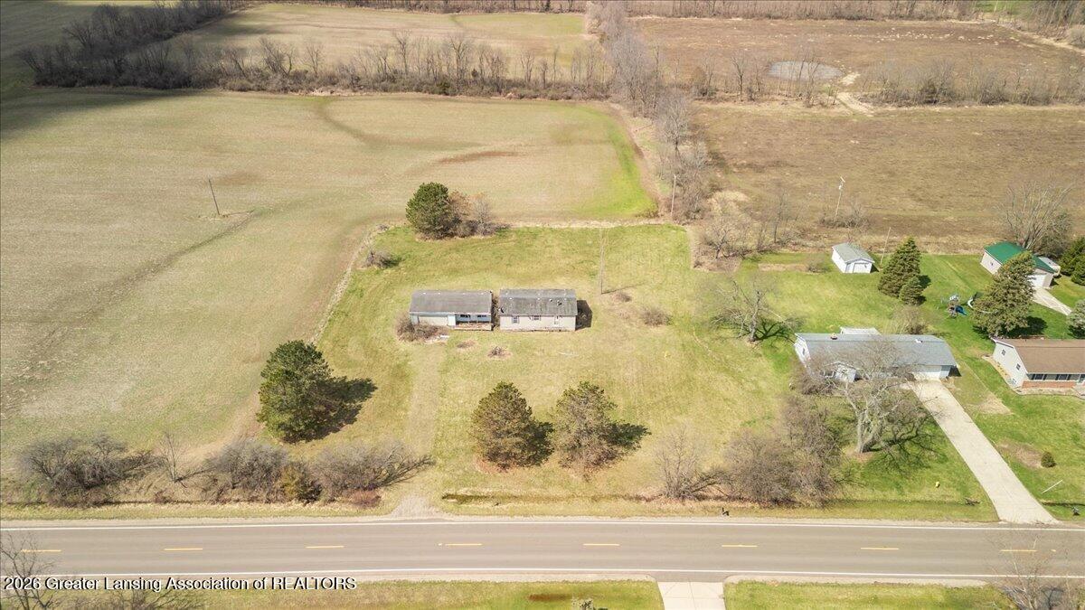 12797 Oneida Road Grand Ledge, MI 48837 - Photo 18 of 18 06-Media Jett - 14