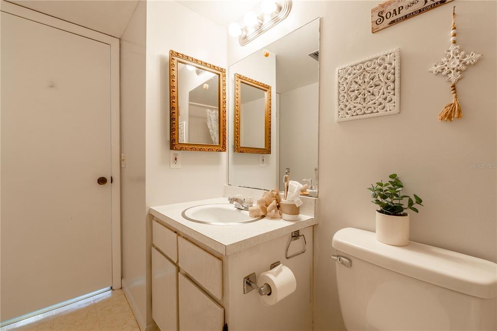 600 Fairways Circle, Unit B Ocala, FL 34472 - Photo 9 of 32