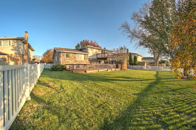 a view of a house with a big yard