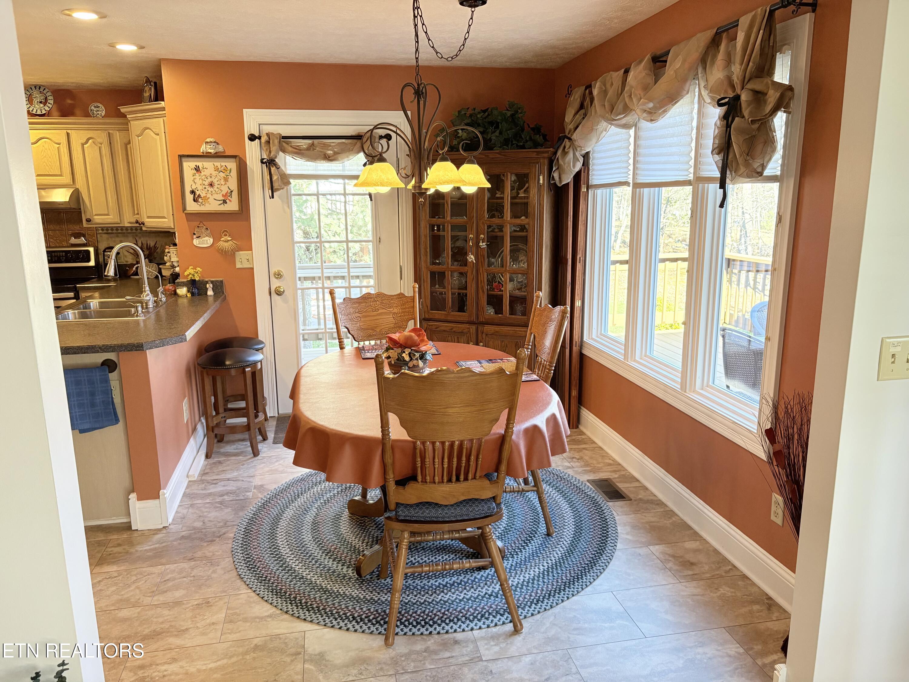 222 Amherst Lane Crossville, TN 38558 - Photo 11 of 43 IMG_3181