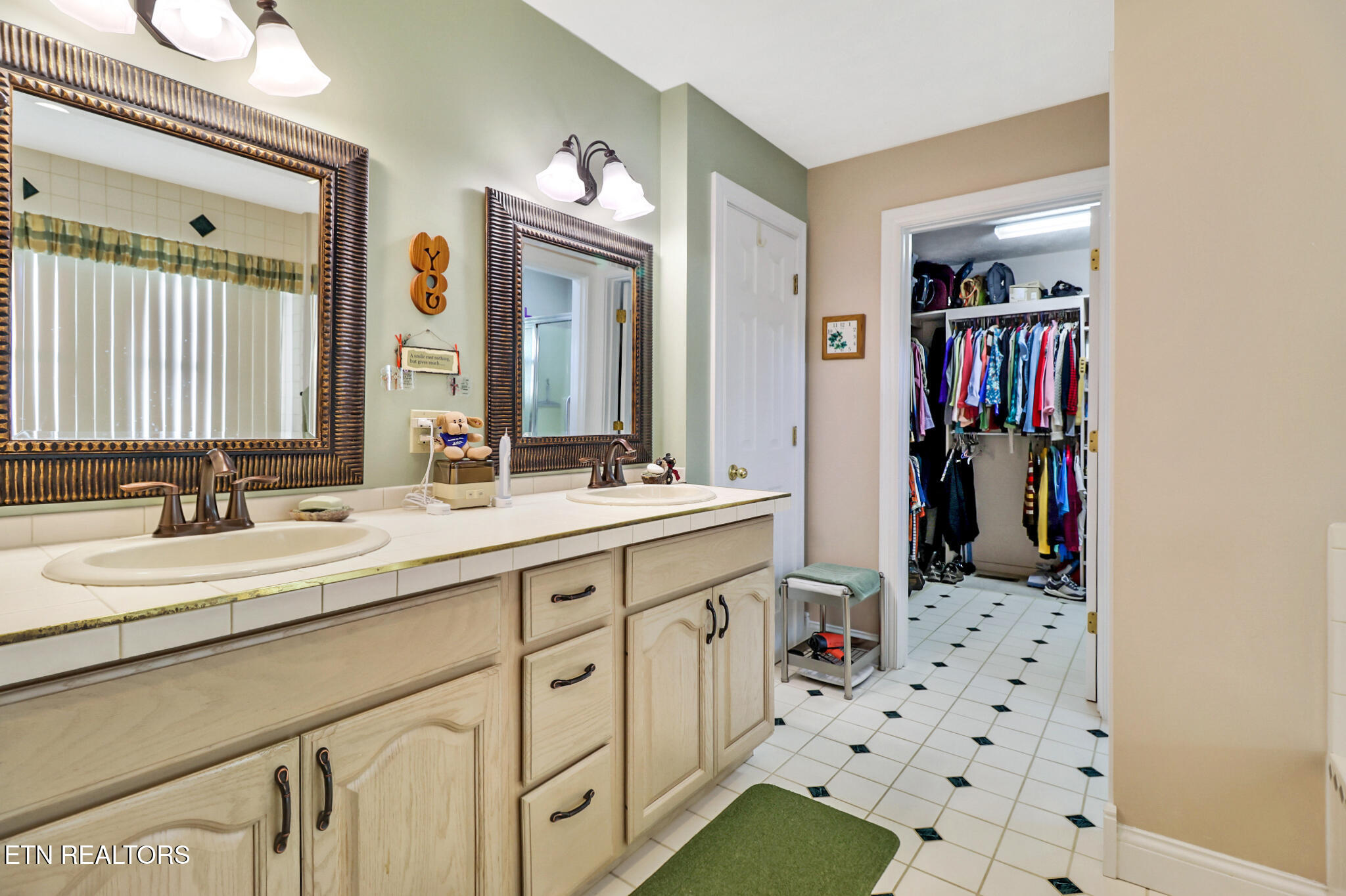 222 Amherst Lane Crossville, TN 38558 - Photo 18 of 43 if1a4228-if1a4232