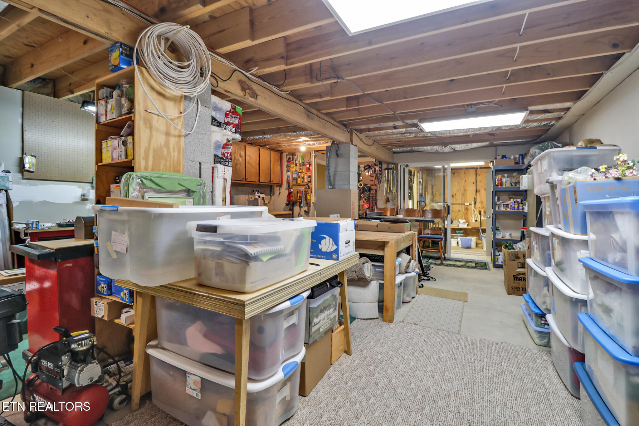 222 Amherst Lane Crossville, TN 38558 - Photo 36 of 43 if1a4343-if1a4347