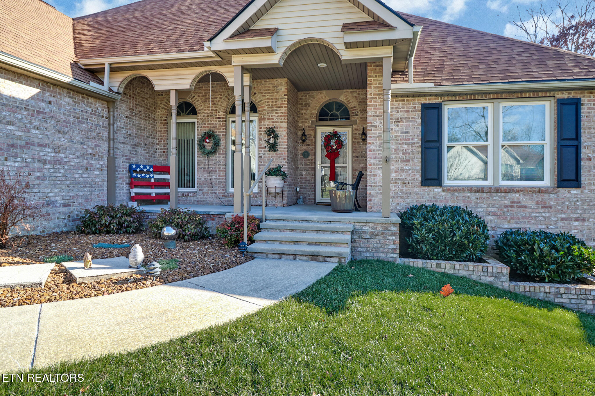 222 Amherst Lane Crossville, TN 38558 - Photo 4 of 43 if1a4133-if1a4137