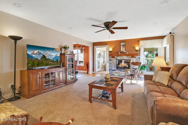 $475,000 | 222 Amherst Lane, Crossville, TN 38558