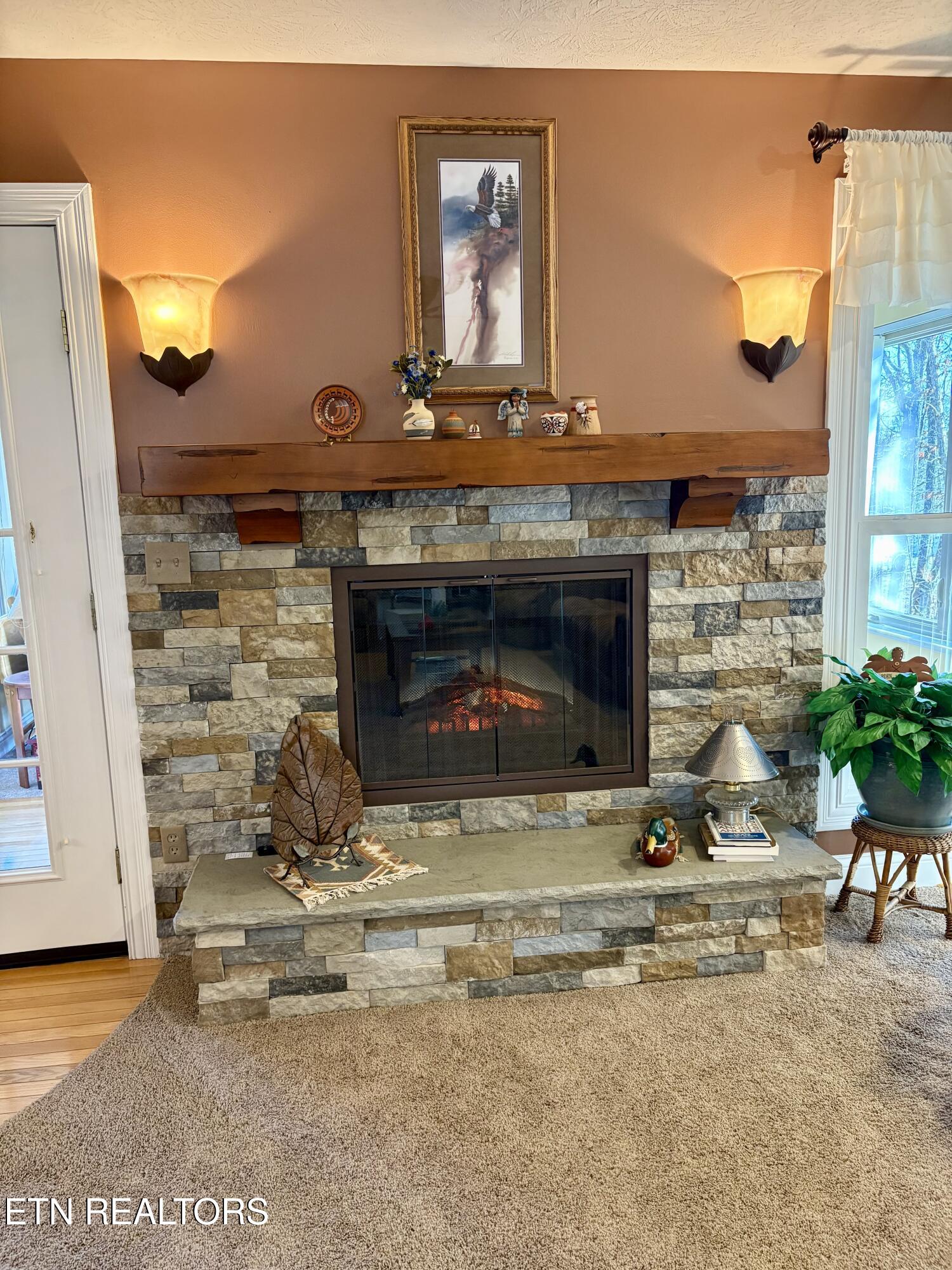 222 Amherst Lane Crossville, TN 38558 - Photo 8 of 43 IMG_3197