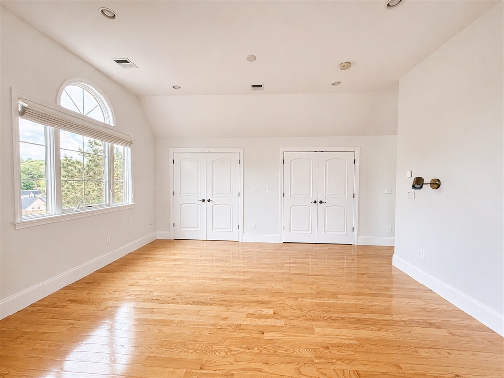29 Clifton Road Newton, MA 02459 - Photo 13 of 28