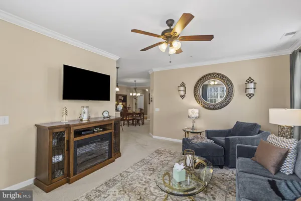 $465,000 | 1408 Wigeon Way, Unit 301, Gambrills, MD 21054