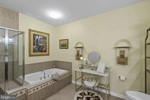 $465,000 | 1408 Wigeon Way, Unit 301, Gambrills, MD 21054