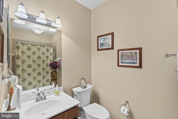 $465,000 | 1408 Wigeon Way, Unit 301, Gambrills, MD 21054