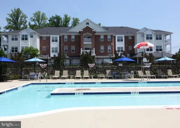$465,000 | 1408 Wigeon Way, Unit 301, Gambrills, MD 21054