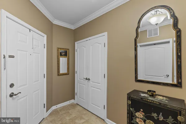 $465,000 | 1408 Wigeon Way, Unit 301, Gambrills, MD 21054