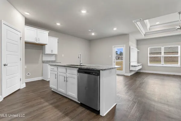 $299,900 | 5505 Leeds Lane, Biloxi, MS 39532