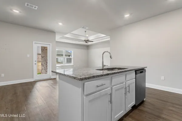 $299,900 | 5505 Leeds Lane, Biloxi, MS 39532