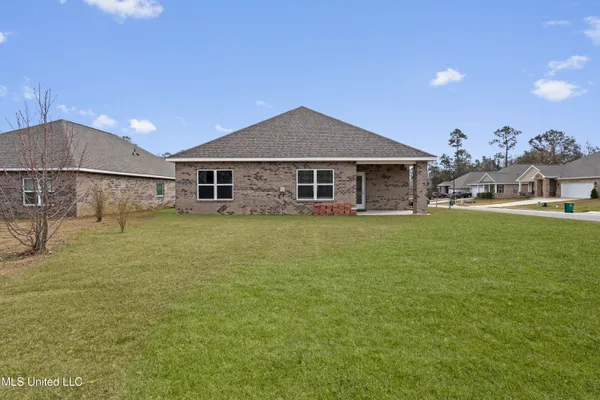 $299,900 | 5505 Leeds Lane, Biloxi, MS 39532