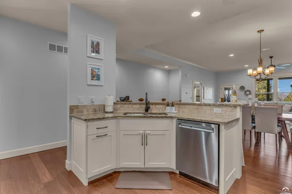 $575,000 | 2250 Lake Pointe Drive, Unit 1502, Lawrence, KS 66049