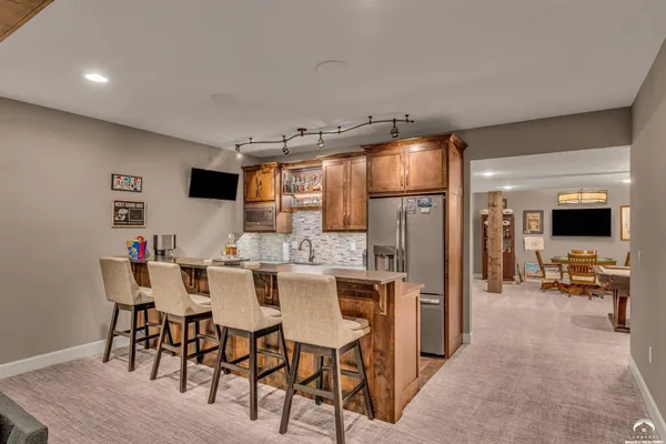 $575,000 | 2250 Lake Pointe Drive, Unit 1502, Lawrence, KS 66049